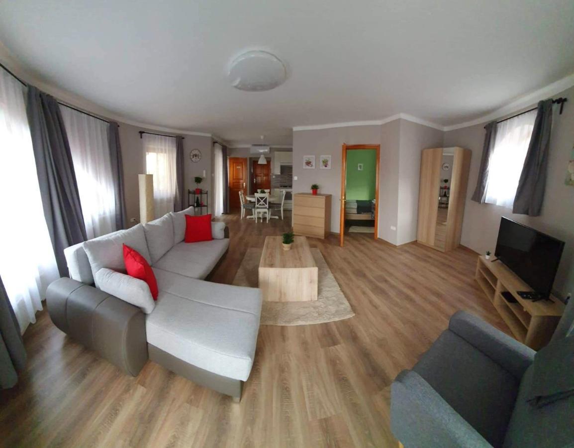 Pannonia Apartman Эстергом Экстерьер фото