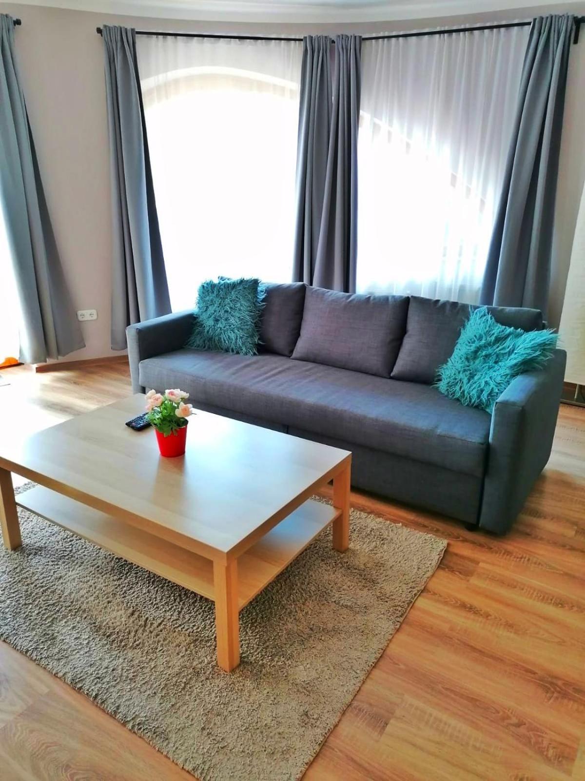 Pannonia Apartman Эстергом Экстерьер фото